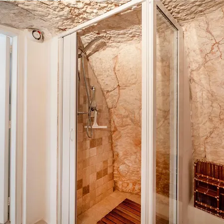 Guesthost - La Pergola 29